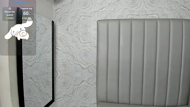 Snapshot of AlexaFoxy18 chatting on May 9, 2026, 6:28 am AlexaFoxy18 online show from May 9, 2026, 6:28 am