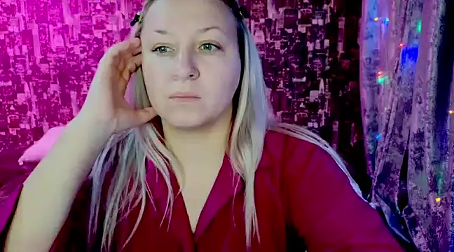 sarakatherin online show from December 1, 2024, 11:21 pm