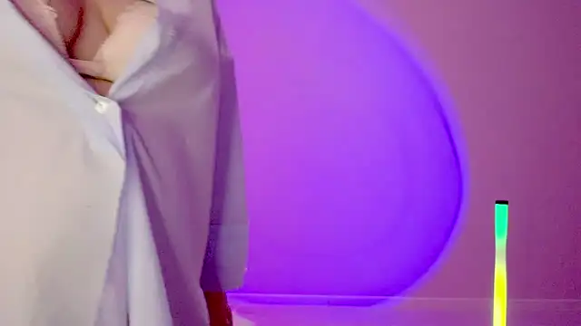 sarakatherin online show from January 15, 2025, 6:54 am