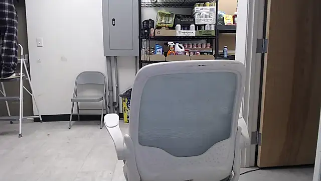 Snapshot of Mhmoodyi chatting on February 26, 2026, 8:31 pm Mhmoodyi online show from February 26, 2026, 8:31 pm