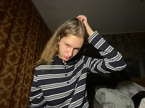 Eva Angel3 online show from October 4, 2025, 4:30 pm