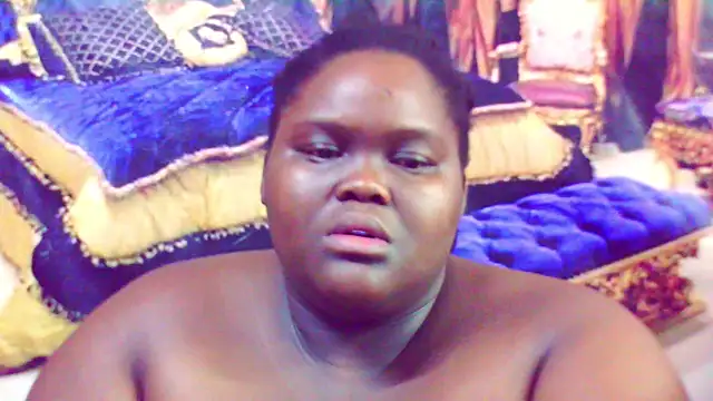 Snapshot of EbonyHotBuns chatting on March 11, 2025, 5:46 pm EbonyHotBuns online show from March 11, 2025, 5:46 pm