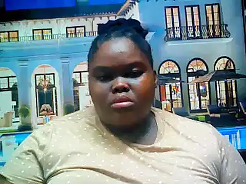 Snapshot of EbonyHotBuns chatting on March 22, 2025, 5:39 am EbonyHotBuns online show from March 22, 2025, 5:39 am