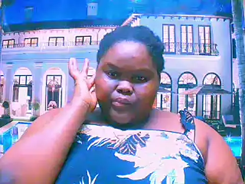 Snapshot of EbonyHotBuns chatting on October 7, 2025, 5:30 am EbonyHotBuns online show from October 7, 2025, 5:30 am