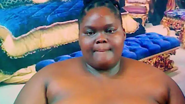 Snapshot of EbonyHotBuns chatting on March 19, 2025, 12:26 am EbonyHotBuns online show from March 19, 2025, 12:26 am