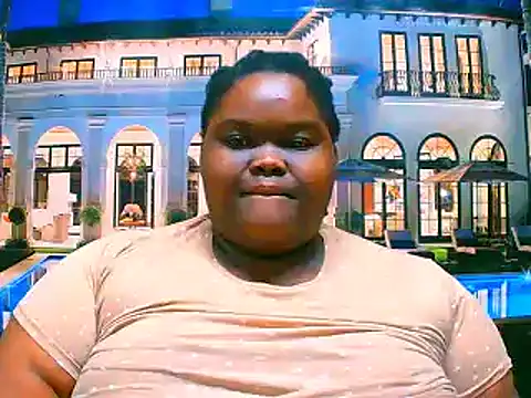 Snapshot of EbonyHotBuns chatting on September 10, 2025, 7:24 pm EbonyHotBuns online show from September 10, 2025, 7:24 pm
