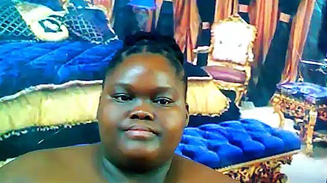 Snapshot of EbonyHotBuns chatting on March 18, 2025, 5:56 am EbonyHotBuns online show from March 18, 2025, 5:56 am
