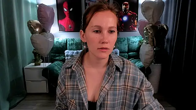 MichelleOrtis online show from March 3, 2026, 3:35 am