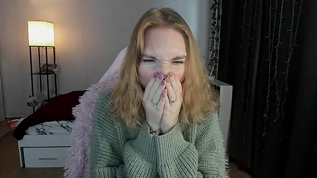 ReddHotPipper online show from October 16, 2025, 3:26 am