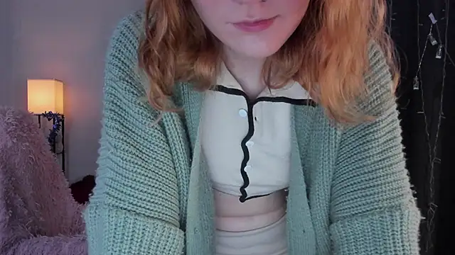 ReddHotPipper online show from December 4, 2025, 3:38 am