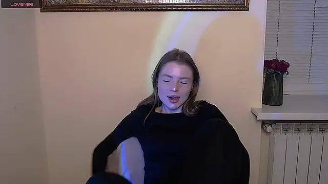 MissOliviaa  online show from October 29, 2025, 7:29 am