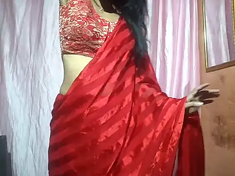 poojaxxx65 online show from March 10, 2025, 9:56 am