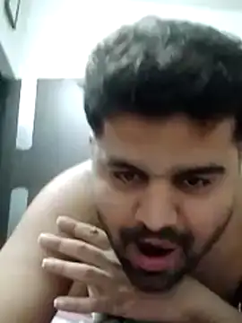 Snapshot of Happyman300 chatting on November 21, 2025, 11:26 pm Happyman300 online show from November 21, 2025, 11:26 pm