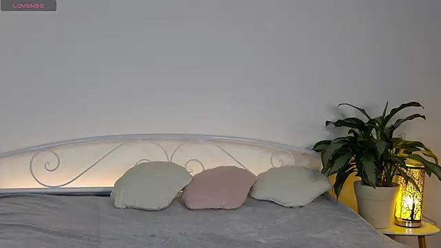 KarnetJ online show from March 2, 2025, 2:15 pm