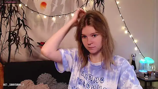 Moona xx online show from December 5, 2024, 10:39 pm