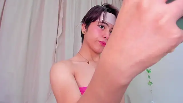 Little michell online show from March 7, 2025, 12:23 pm