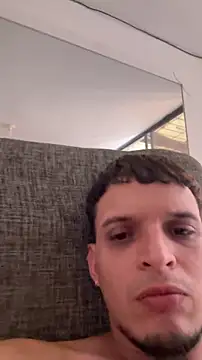 Snapshot of ArturoDelgado1 chatting on April 22, 2026, 3:41 pm ArturoDelgado1 online show from April 22, 2026, 3:41 pm