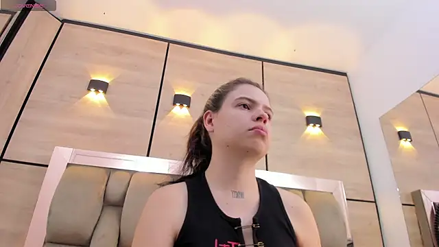 dorothy vegga online show from January 19, 2026, 3:43 am