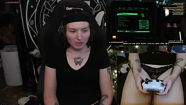 Snapshot of BrandiWRLD_999 chatting on January 16, 2025, 7:10 pm BrandiWRLD 999 online show from January 16, 2025, 7:10 pm