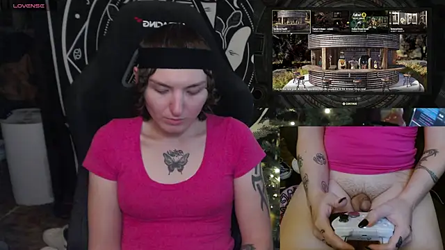 Snapshot of BrandiWRLD_999 chatting on January 14, 2025, 12:54 am BrandiWRLD 999 online show from January 14, 2025, 12:54 am