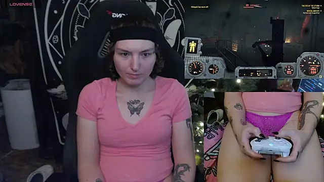 Snapshot of BrandiWRLD_999 chatting on January 15, 2025, 3:43 am BrandiWRLD 999 online show from January 15, 2025, 3:43 am