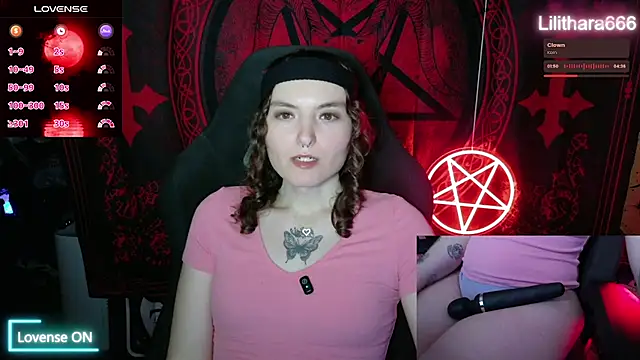 Snapshot of BrandiWRLD_999 chatting on November 5, 2025, 1:31 am BrandiWRLD 999 online show from November 5, 2025, 1:31 am