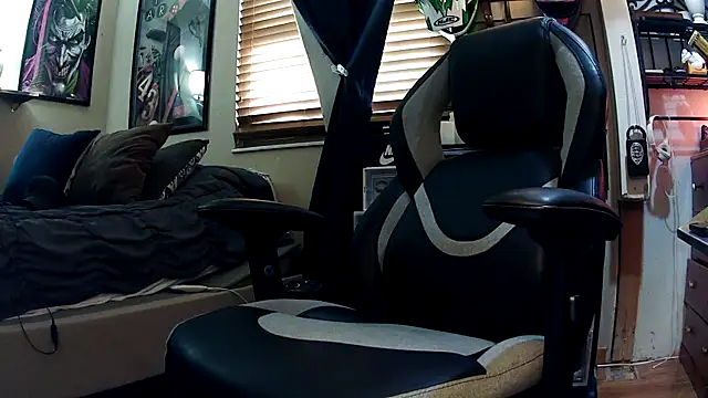 slutty guy12 online show from March 3, 2025, 8:21 pm