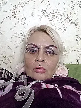 Gardener of Illusions online show from October 18, 2025, 8:44 pm