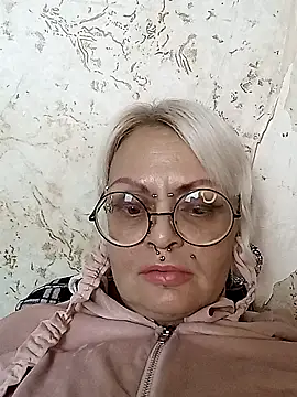 Gardener of Illusions online show from October 12, 2025, 4:30 pm