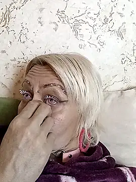 Gardener of Illusions online show from December 1, 2025, 12:50 pm