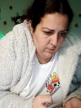 kittymorenita26 online show from January 10, 2025, 9:31 pm