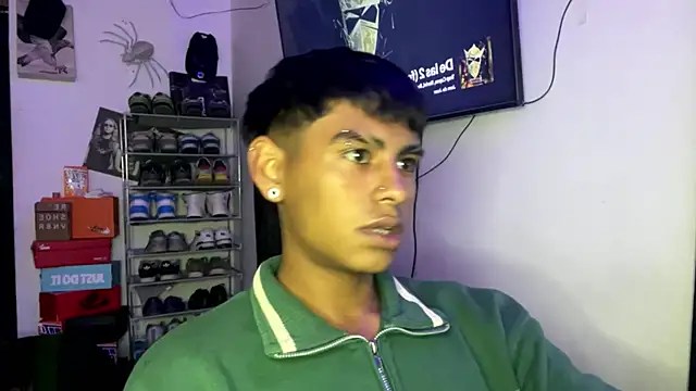  Billowy  online show from November 15, 2025, 4:55 pm