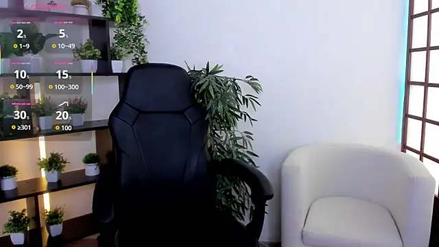 LianaBright online show from May 16, 2026, 1:59 am
