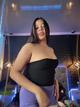 Paloma  LS online show from October 31, 2025, 7:54 pm