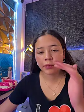 Snapshot of Paloma__LS chatting on July 8, 2026, 7:25 pm Paloma LS online show from July 8, 2026, 7:25 pm