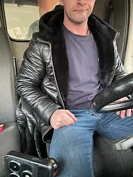 AlexGWoW online show from January 27, 2025, 11:11 am