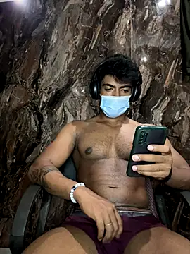 rony6663 online show from October 10, 2025, 5:36 pm