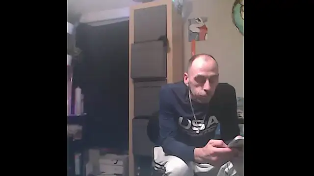 smokee parT903 online show from June 5, 2026, 6:29 am