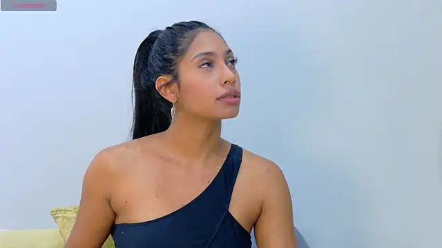 Anna risse online show from February 12, 2026, 5:51 am