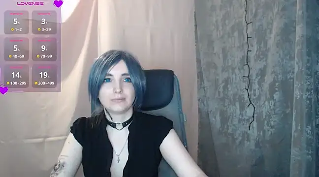 Snapshot of KarinaSugary chatting on December 31, 2024, 2:40 am KarinaSugary online show from December 31, 2024, 2:40 am