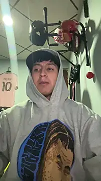 Stiven 017 online show from February 5, 2026, 2:07 am