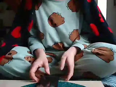 Lauzo21 online show from February 13, 2026, 8:25 am