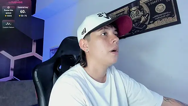 AbbySmiitth  online show from October 18, 2025, 7:16 pm