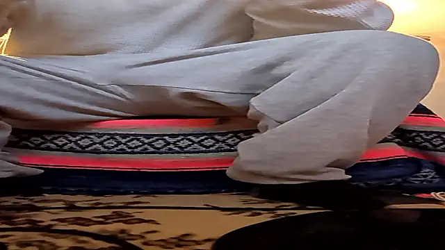 Mcknasty online show from December 19, 2025, 5:43 am