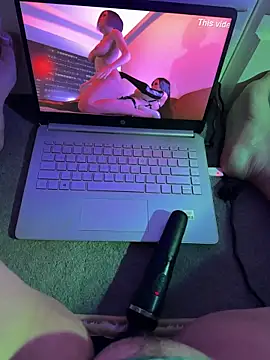 yourcutesarah online show from November 22, 2025, 7:24 pm