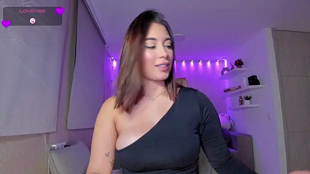 lupejones online show from September 27, 2025, 1:45 am