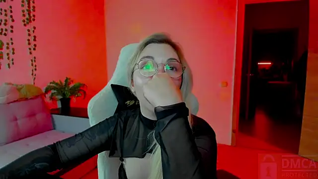 Snapshot of whoa-hoa-hoa-hoa-hoa chatting on December 1, 2025, 7:26 pm whoa-hoa-hoa-hoa-hoa online show from December 1, 2025, 7:26 pm