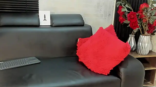 KENDER21  online show from March 20, 2025, 6:52 am