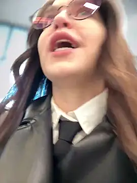 meow girl online show from February 1, 2026, 10:13 am