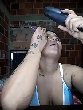 Snapshot of morenitagras chatting on March 16, 2026, 12:40 am morenitagras online show from March 16, 2026, 12:40 am